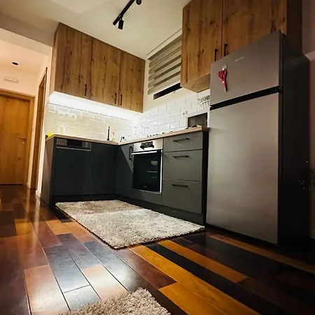 Winter Harmony Willa *